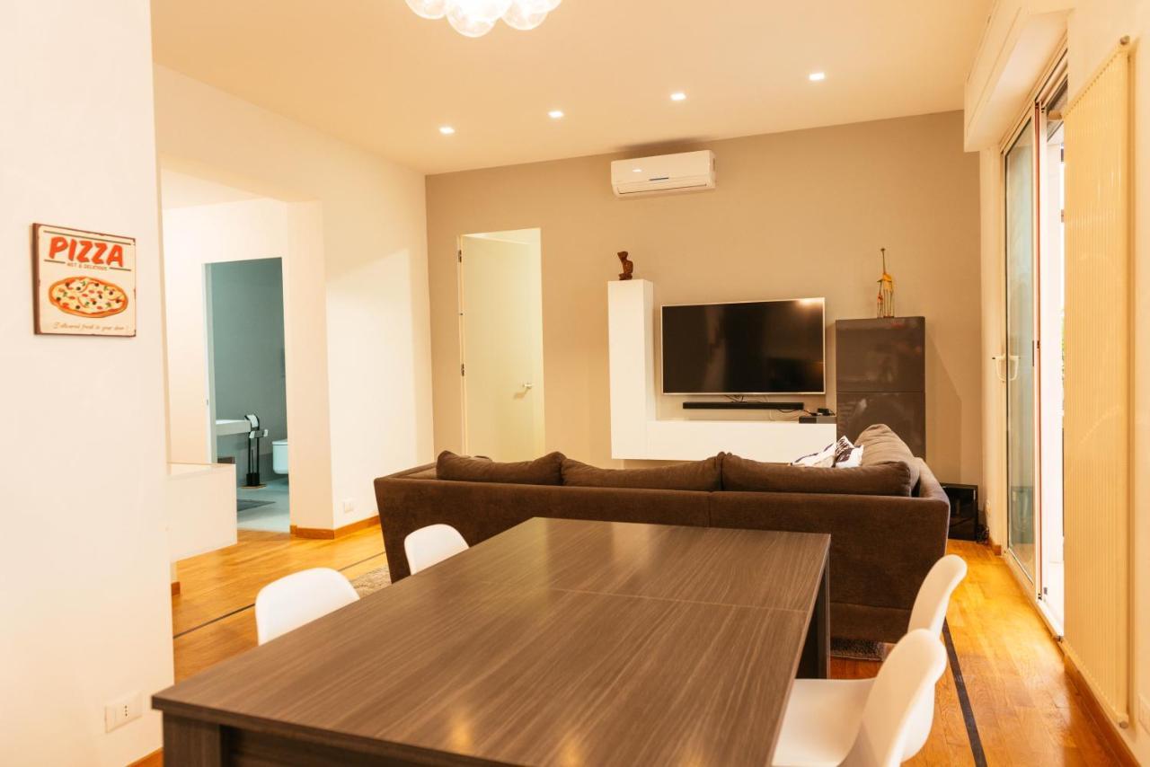 Luxury Penthouse With Sea View - City Center Pescara Exterior foto