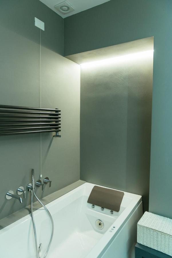 Luxury Penthouse With Sea View - City Center Pescara Exterior foto
