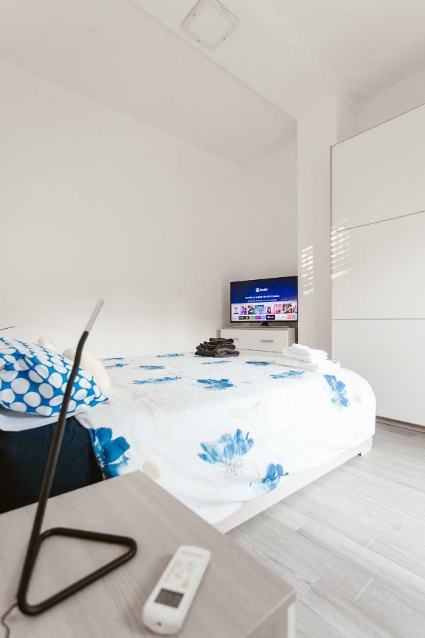 Luxury Penthouse With Sea View - City Center Pescara Exterior foto